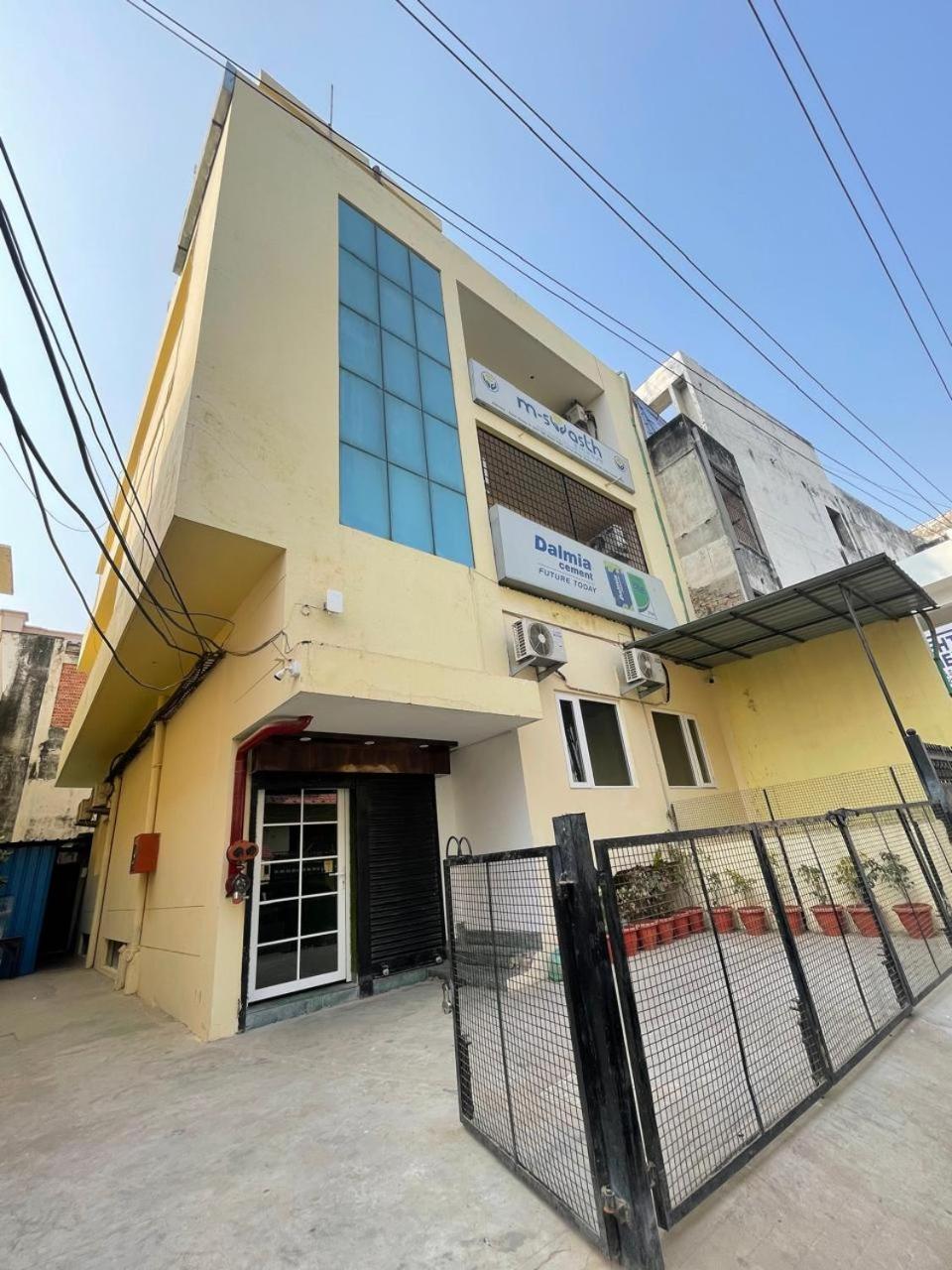 Kashi Imperial Acomodação com café da manhã Varanasi Exterior foto